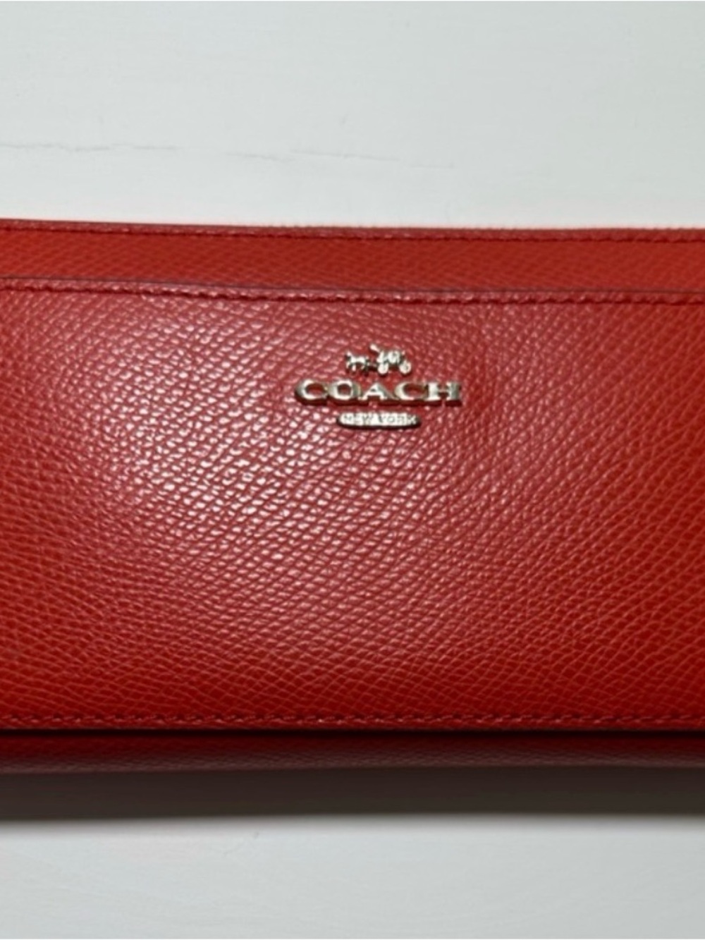 Vintage COACH vermillion orange  Leather Wallet - Women's Stylish Zip Wallet